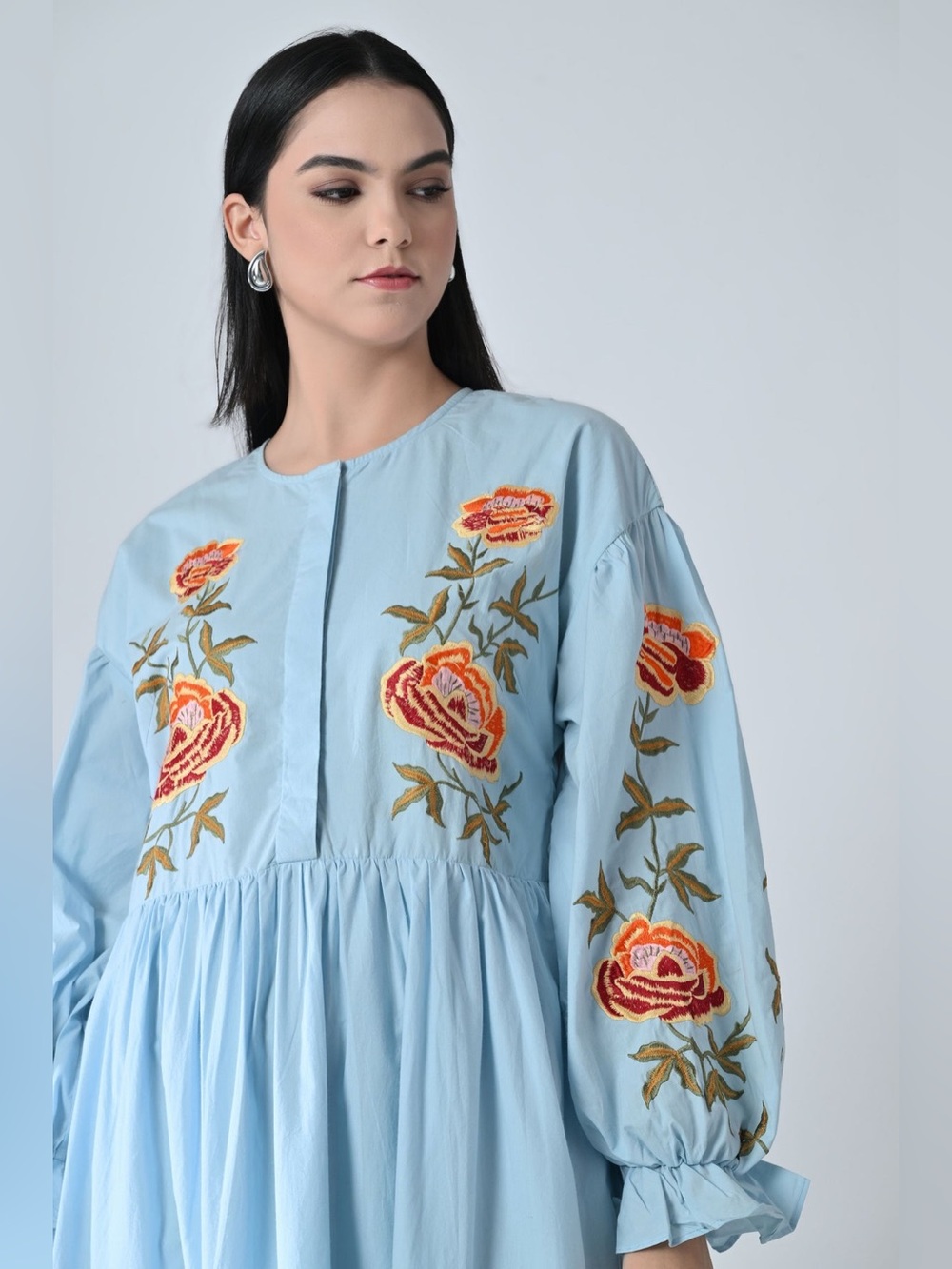 Samant Chauhan Powder Blue Embroidered Tiered Dress Size S - Picture 2 of 11